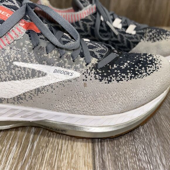 Brooks Womens US Size 7 Bedlam 1202721B137 Gray Coral Pink Running Sneaker Shoes - Picture 3 of 12